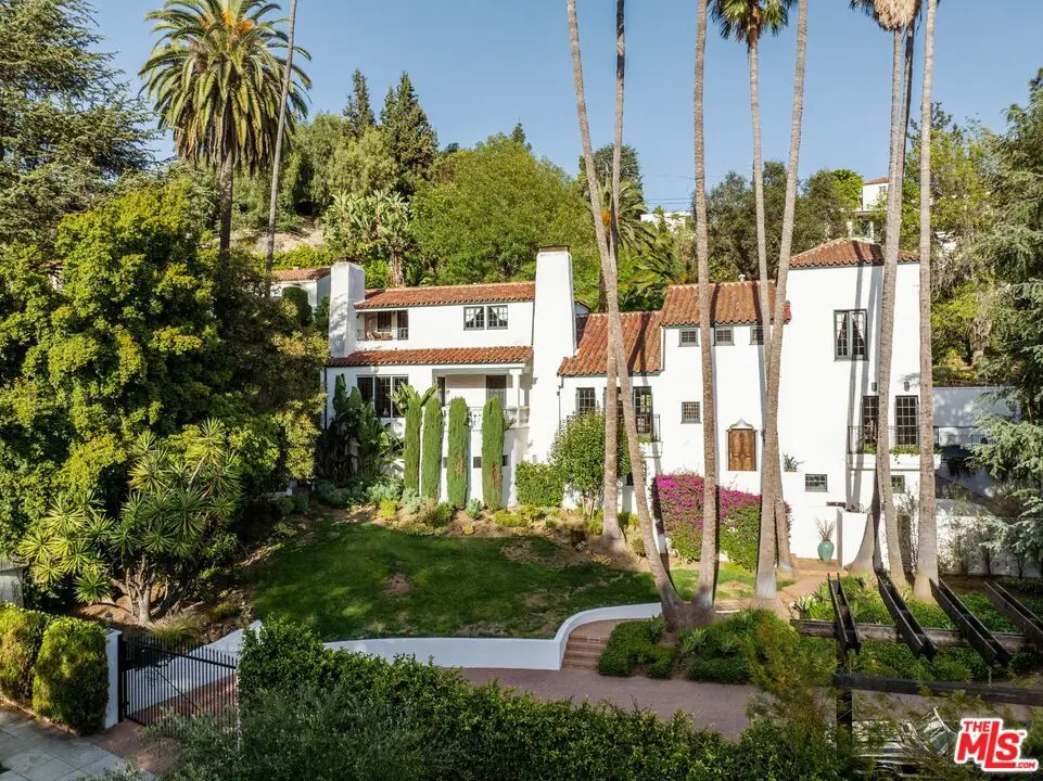 2556 Aberdeen Avenue, Los Angeles, CA 90027 - #1