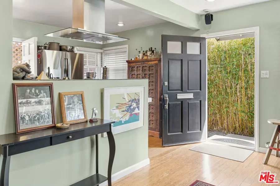 627 Mildred Avenue, Venice, CA 90291 - #3