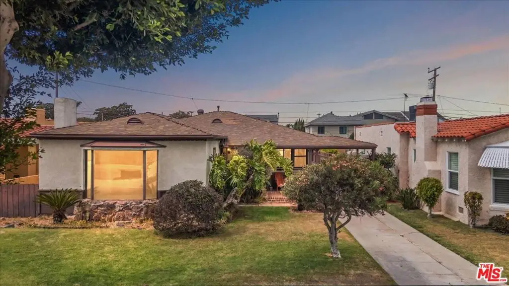 2917 W 82nd Place, Inglewood, CA 90305 - #1