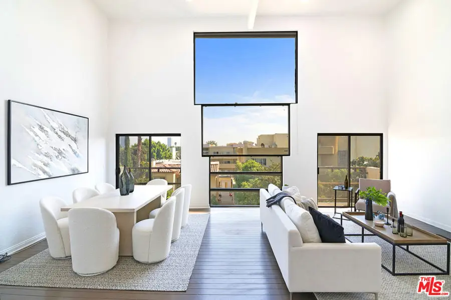 1059 S Shenandoah Street #304, Los Angeles, CA 90035 - #2