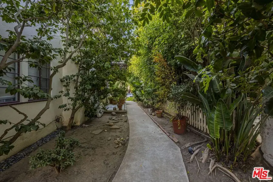 947 17th Street, Santa Monica, CA 90403 - #3