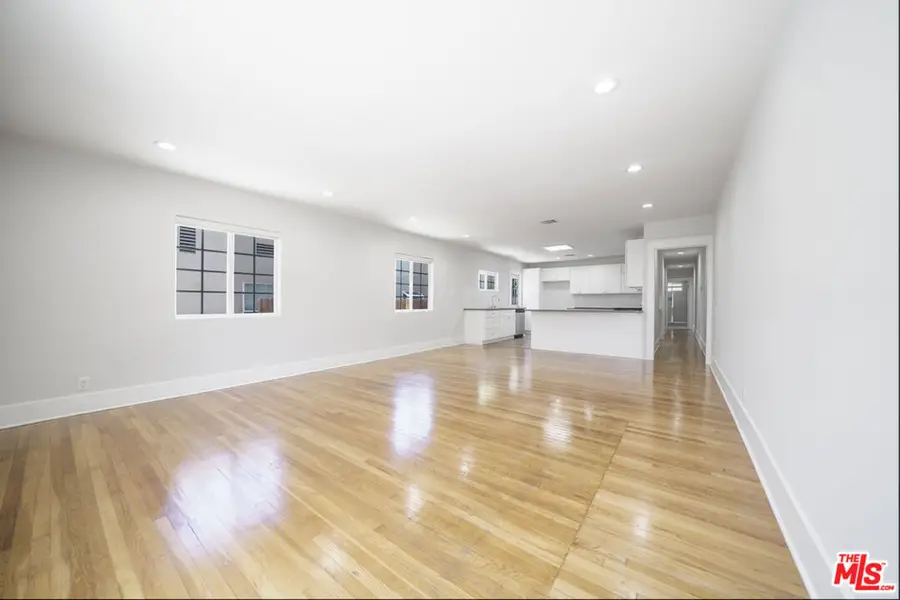 1011 S Plymouth Boulevard, Los Angeles, CA 90019 - #3