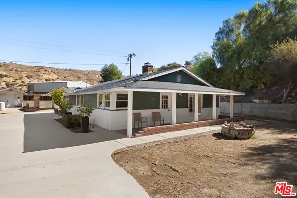 Address Withheld By Seller, Santa Clarita, CA 91390