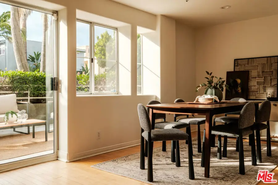 11920 Goshen Avenue #101, Los Angeles, CA 90049 - #2