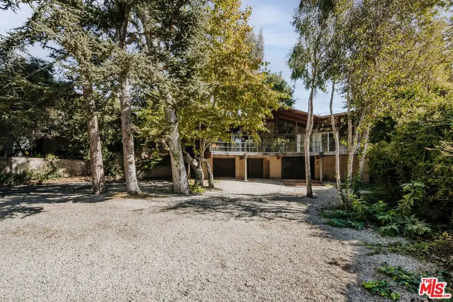 630 Hightree Road, Santa Monica, CA 90402 - #2