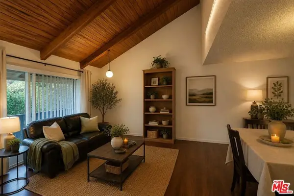 8601 International Avenue #210, Canoga Park, CA 91304