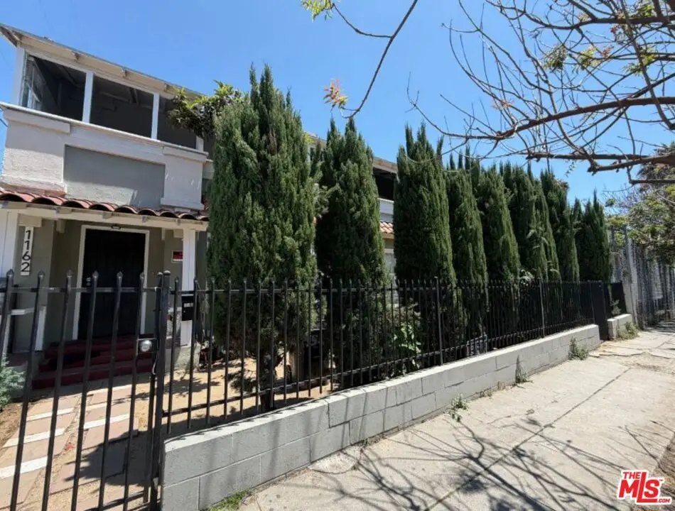 1162 N St Andrews Place, Los Angeles, CA 90038 - #1