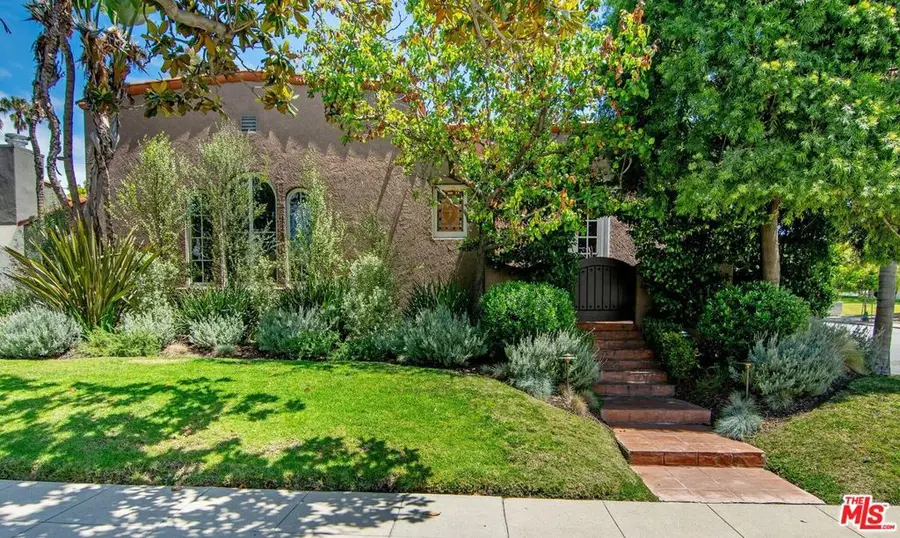 300 N Bronson Avenue, Los Angeles, CA 90004 - #2
