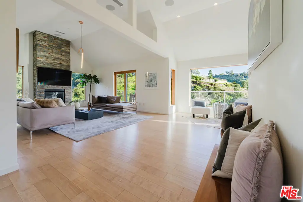 10110 Cielo Drive, Beverly Hills, CA 90210 - #1