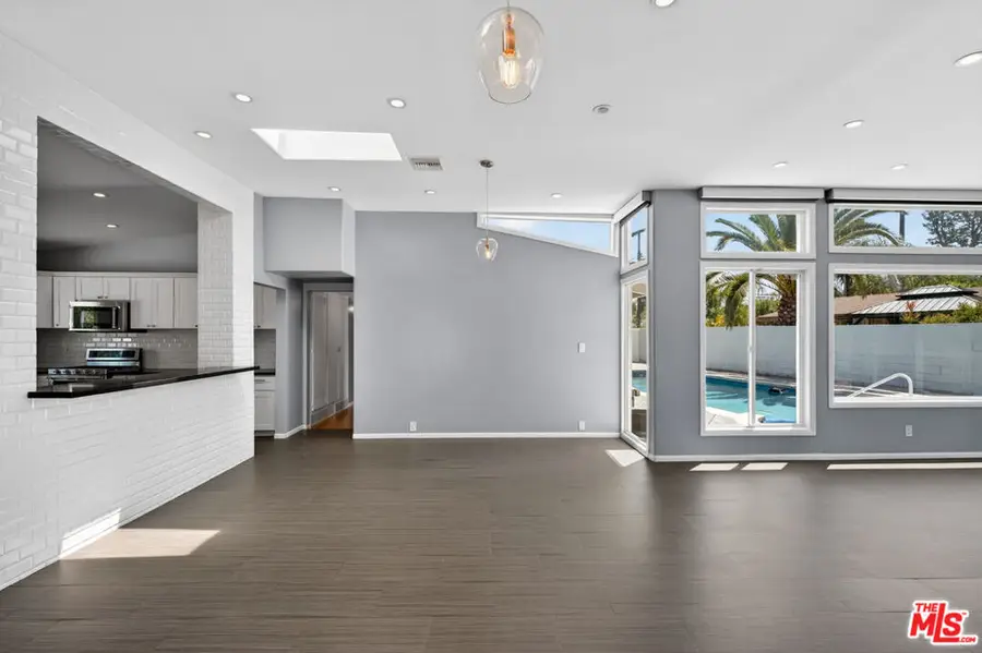 6292 Lubao Avenue, Woodland Hills, CA 91367 - #3