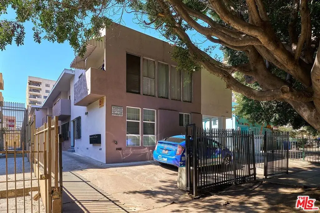 731 Irolo Street, Los Angeles, CA 90005 - #1