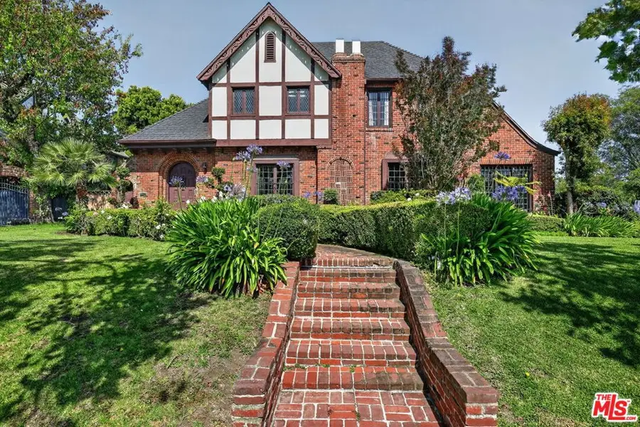 180 S Las Palmas Avenue, Los Angeles, CA 90004 - #2