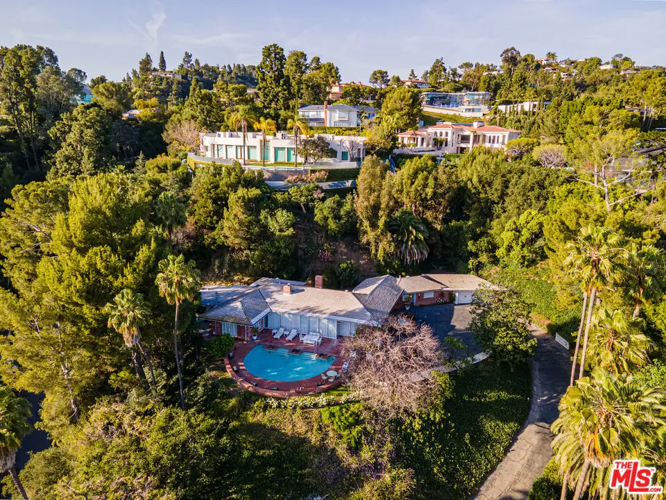 1114 Calle Vista Drive, Beverly Hills, CA 90210 - #1