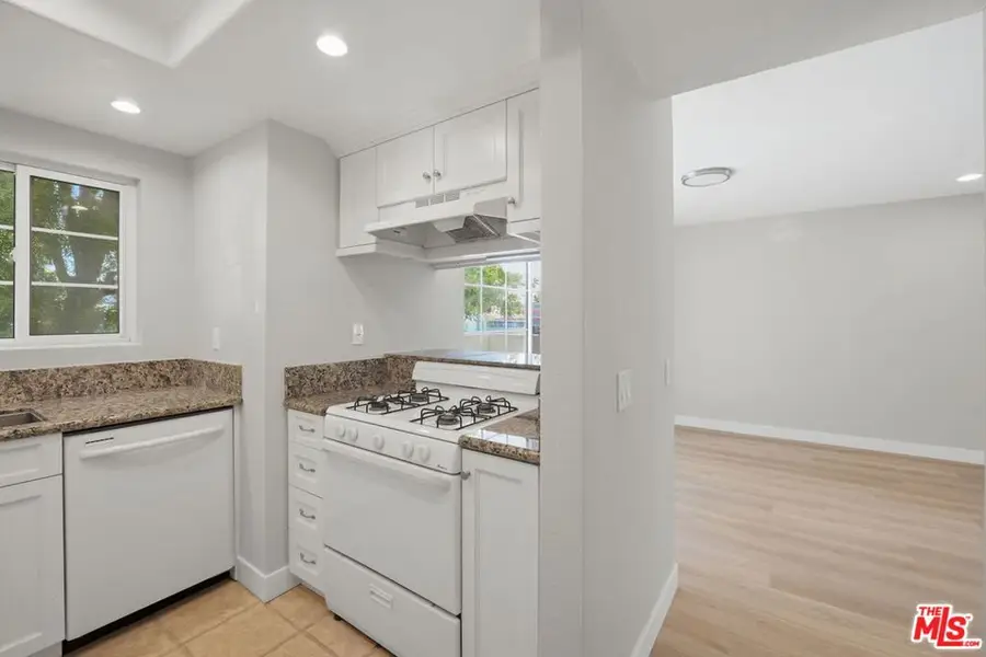1335 Newport Avenue #104, Long Beach, CA 90804 - #3