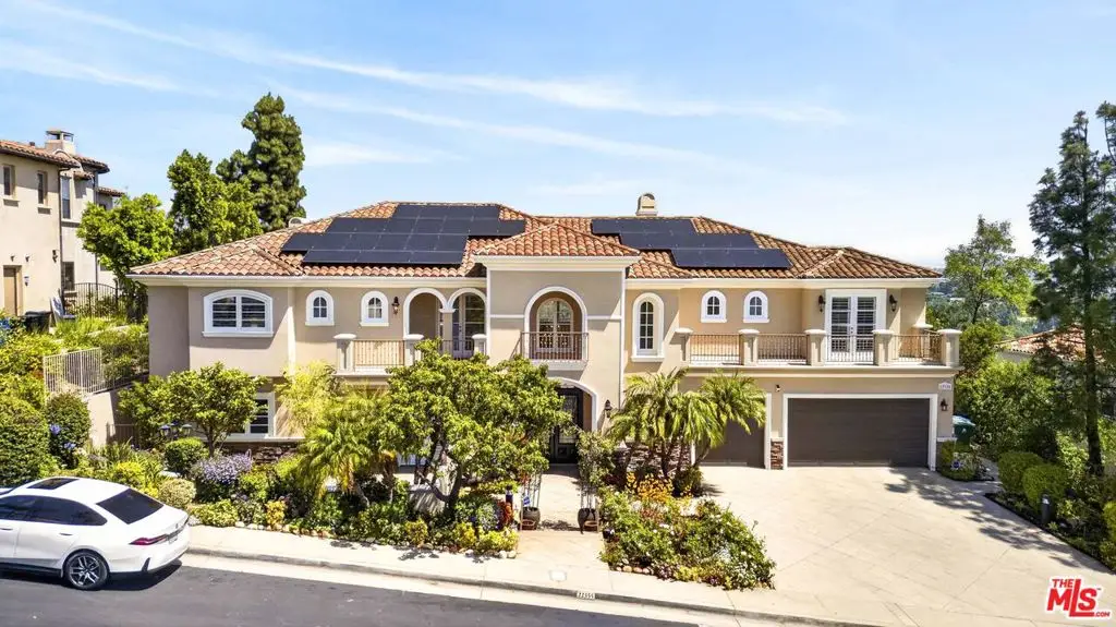 22355 S Summit Ridge Circle, Chatsworth, CA 91311 - #1