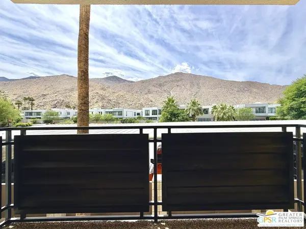 588 E San Lorenzo Road #201, Palm Springs, CA 92264