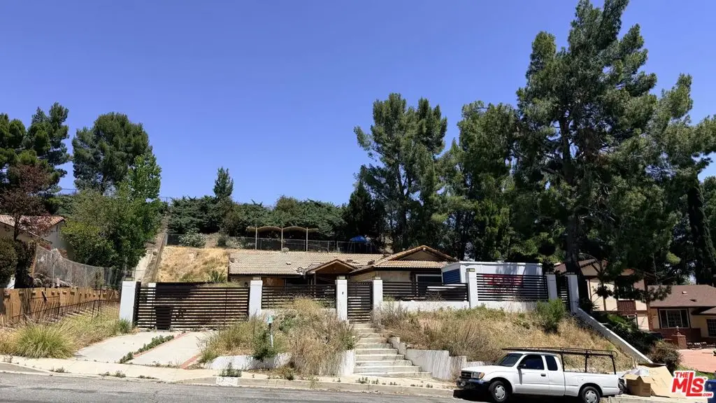 12656 Woodley Avenue, Granada Hills, CA 91344 - #1