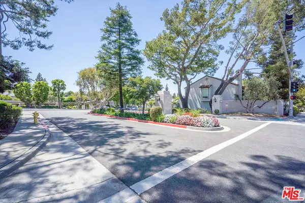 12203 Santa Gertrudes Avenue #64, La Mirada, CA 90638