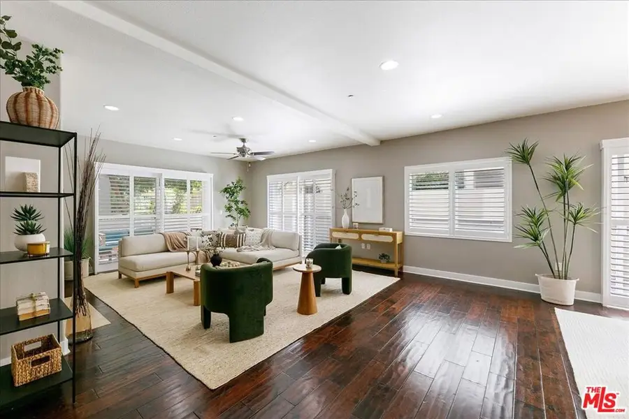 11115 Acama Street #107, Studio City, CA 91602 - #2