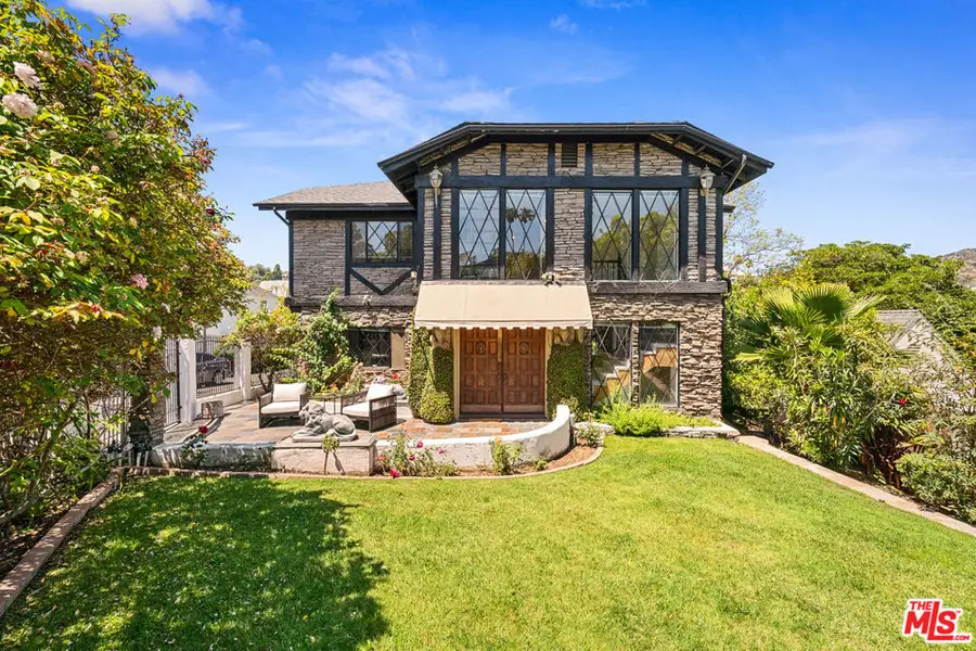 2402 Hollyridge Drive, Los Angeles, CA 90068 - #2