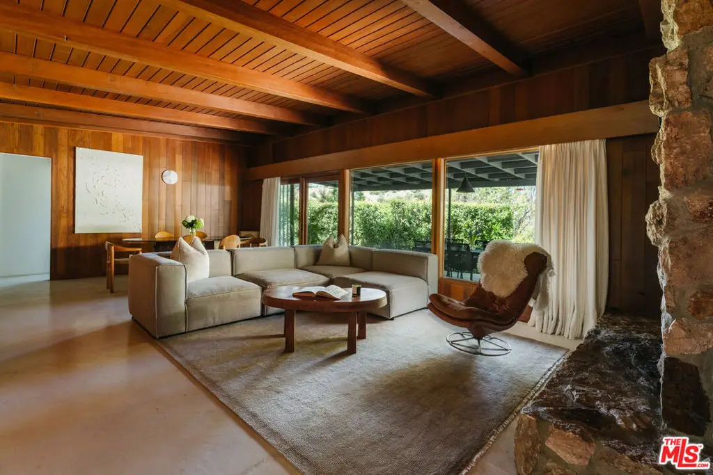 15256 Rayneta Drive, Sherman Oaks, CA 91403 - #1