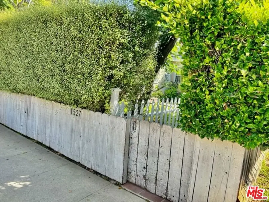 1527 W Centinela Avenue #D, Santa Monica, CA 90404 - #3