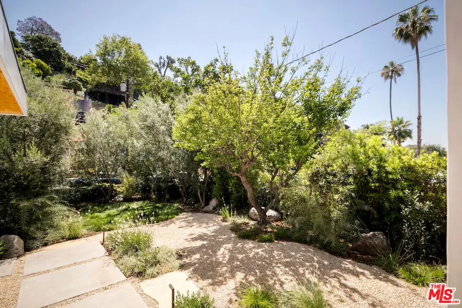 1831 Redcliff Street, Los Angeles, CA 90026 - #2