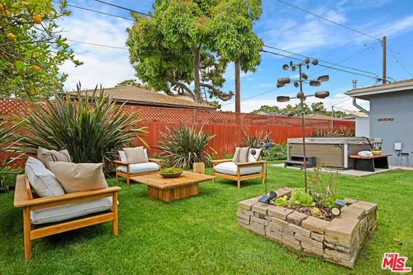 4225 Huntley Avenue, Culver City, CA 90230