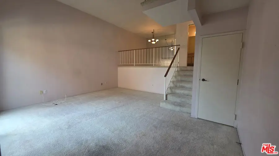 Address Withheld By Seller, Burbank, CA 91504 - #3