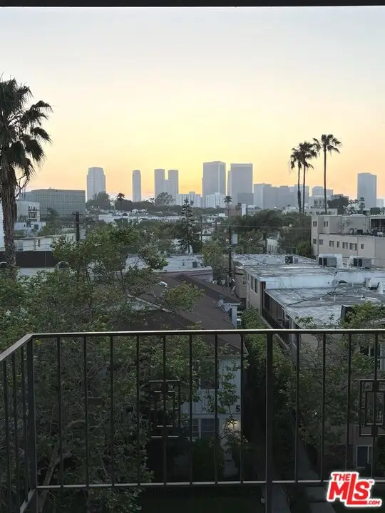 450 S Maple Drive #403, Beverly Hills, CA 90212 - #3