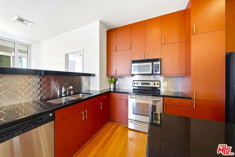 3810 Wilshire Boulevard #605, Los Angeles, CA 90010 - #3