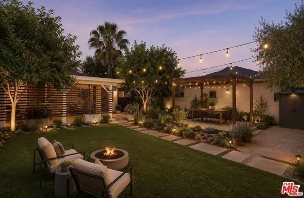 11757 Arminta Street, North Hollywood, CA 91605