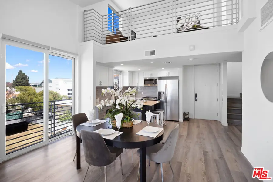 1055 S Serrano Avenue #505, Los Angeles, CA 90006 - #3