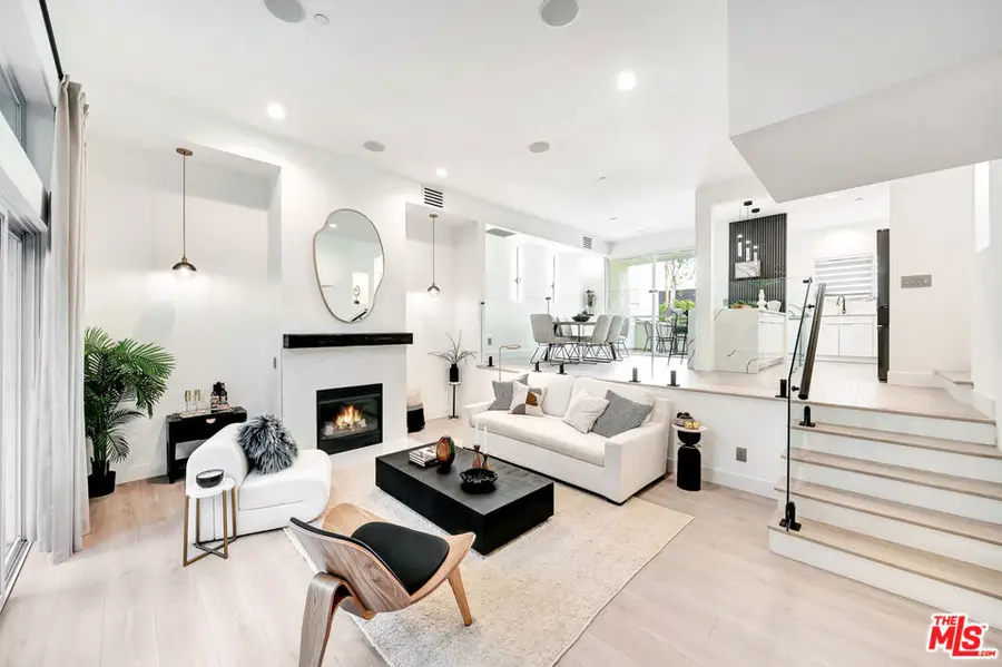 1020 Hilldale Avenue, West Hollywood, CA 90069 - #2