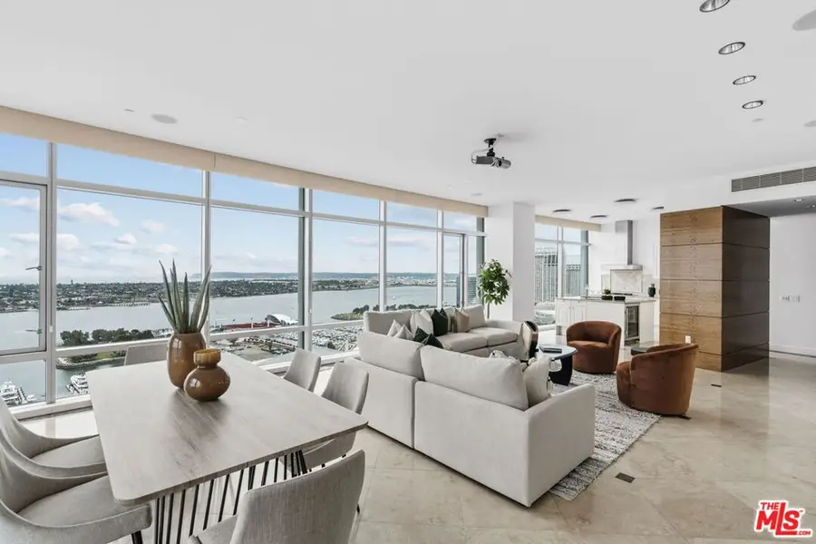 165 6th Avenue #2803, San Diego, CA 92101 - #3