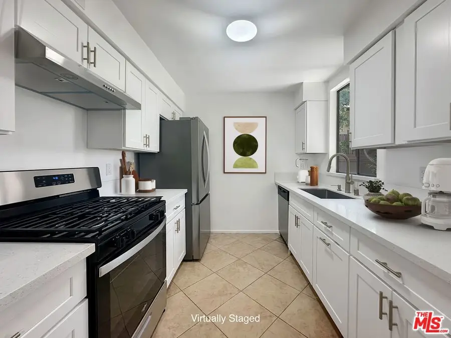 14950 Victory Boulevard #104, Van Nuys, CA 91411 - #3