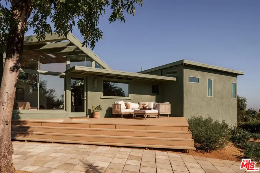 2083 Hanscom Drive, South Pasadena, CA 91030 - #3