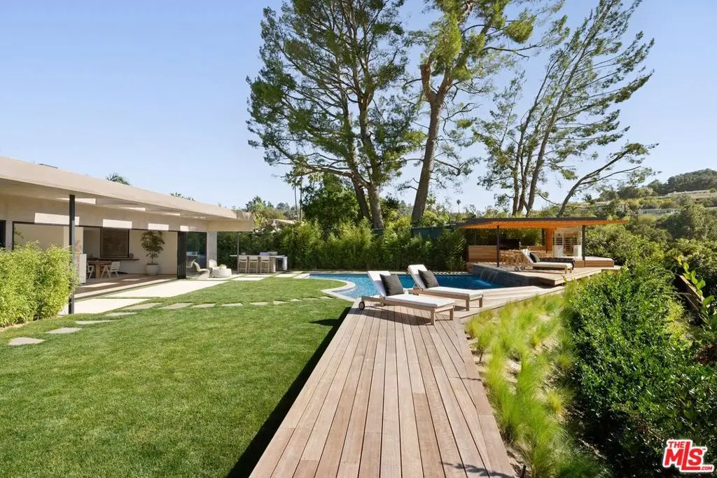 3565 Crownridge Drive, Sherman Oaks, CA 91403 - #1