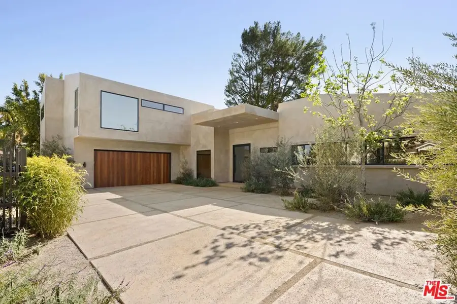 3565 Crownridge Drive, Sherman Oaks, CA 91403 - #3