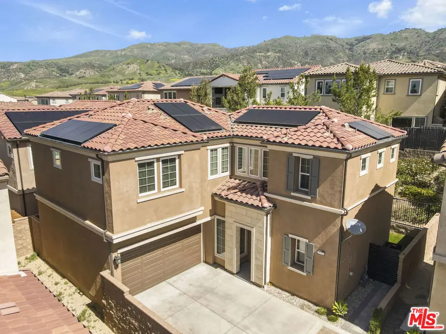 20705 W Chestnut Circle, Porter Ranch, CA 91326 - #2