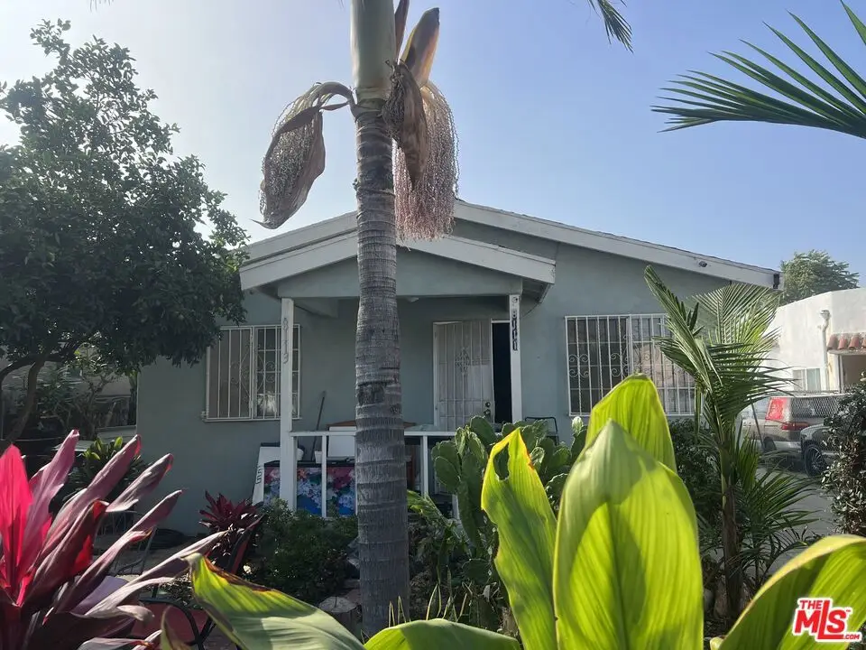 8111 S Main Street, Los Angeles, CA 90003 - #1