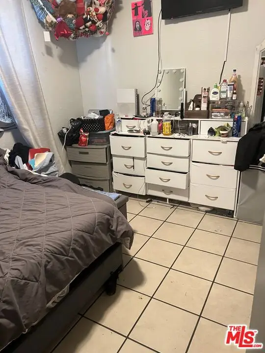 8111 S Main Street, Los Angeles, CA 90003 - #3