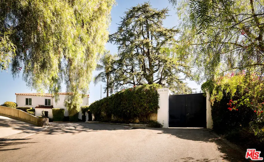 1436 Bella Drive, Beverly Hills, CA 90210 - #2