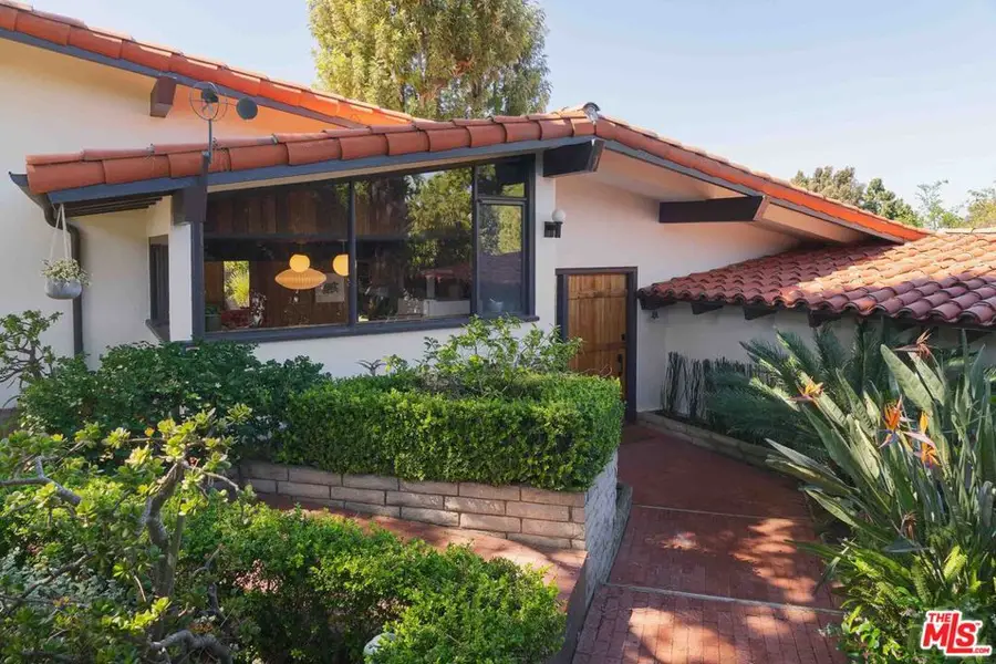 2437 Via Sonoma, Palos Verdes Estates, CA 90274 - #3