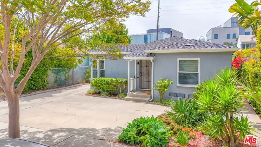2252 20th Street, Santa Monica, CA 90405 - #2