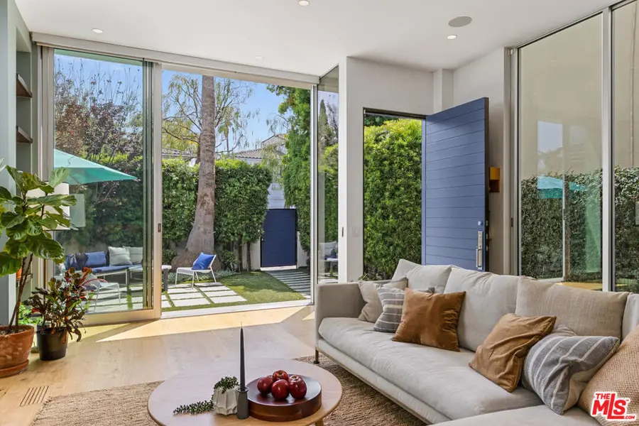 651 Oxford Avenue, Venice, CA 90291 - #2