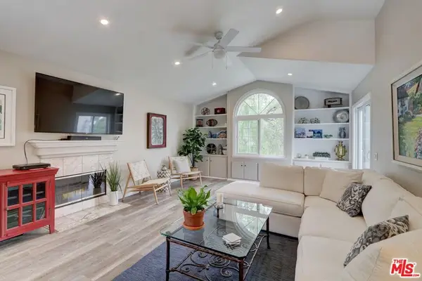 22348 Heritage Pass Place, Chatsworth, CA 91311