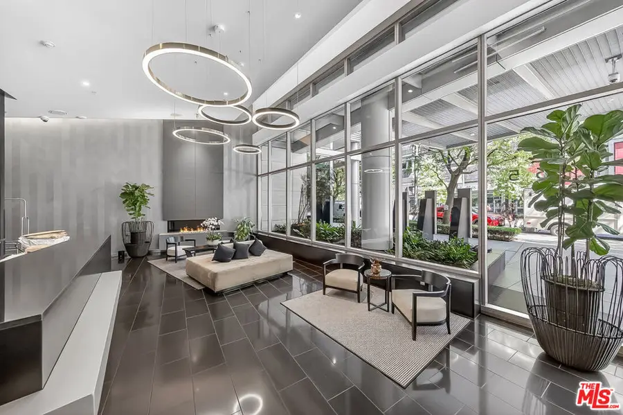 1155 S Grand Avenue #915, Los Angeles, CA 90015 - #3