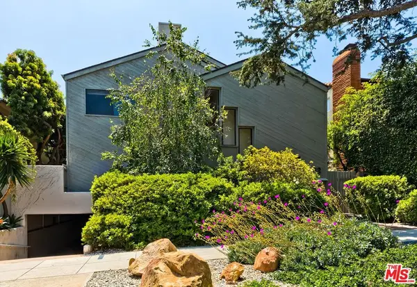 832 15th Street #4, Santa Monica, CA 90403