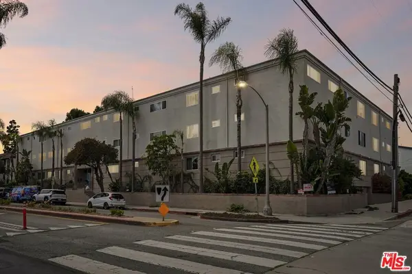 2002 4th Street #208, Santa Monica, CA 90405